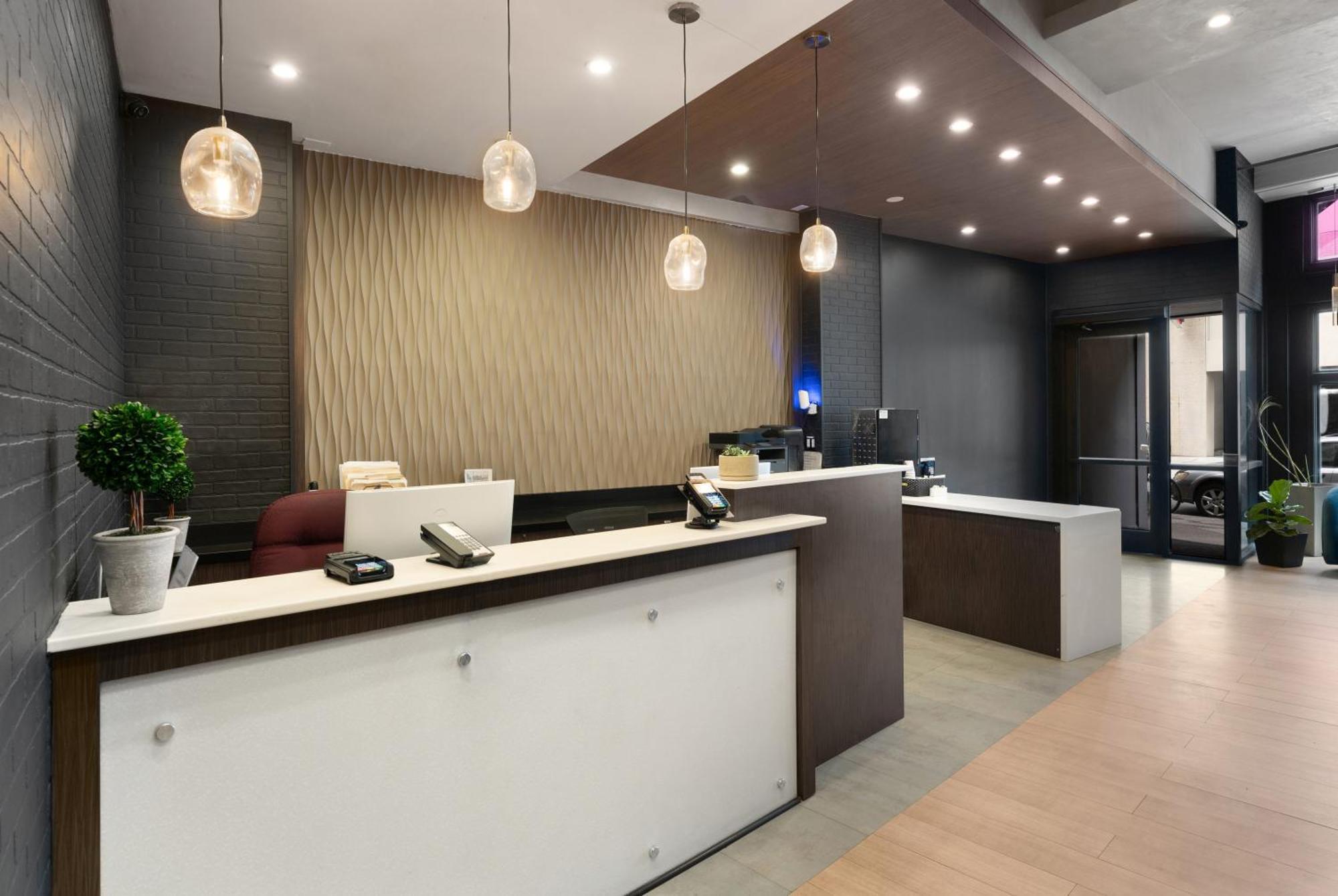 Quality Inn Center City Philadelphia Exterior photo