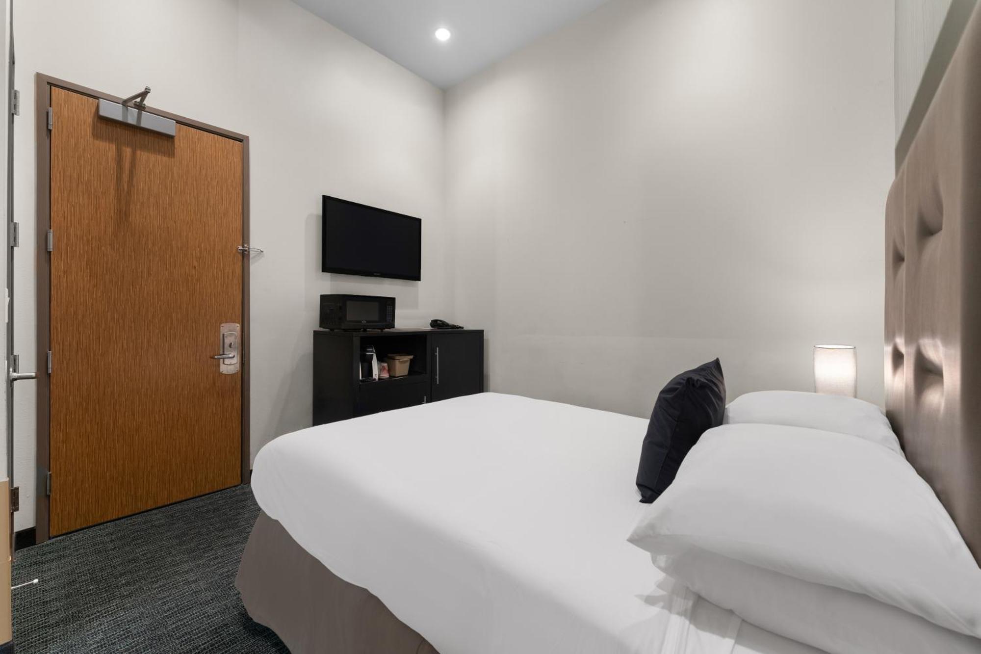 Quality Inn Center City Philadelphia Exterior photo