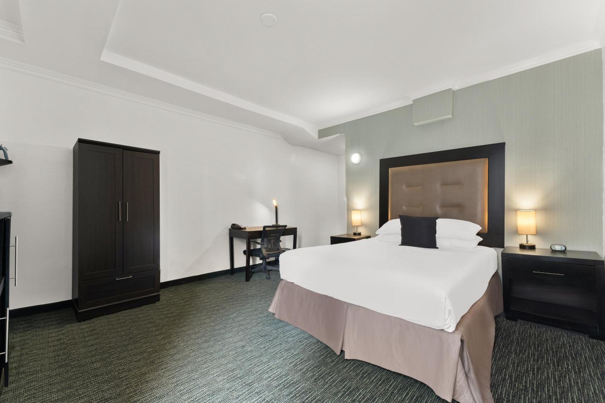 Quality Inn Center City Philadelphia Exterior photo
